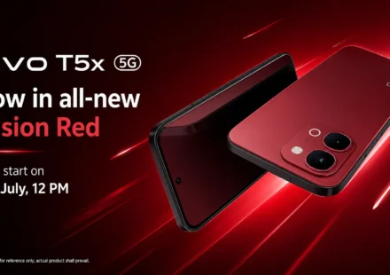 Vivo T5x 5G in Fusion Red showing 7,200mAh battery design and 120Hz display layout.